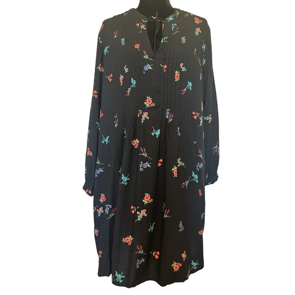 Old Navy Black Floral Long Sleeve Dress Size Large